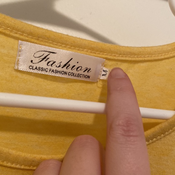 Color Block Tshirt - Picture 2 of 3